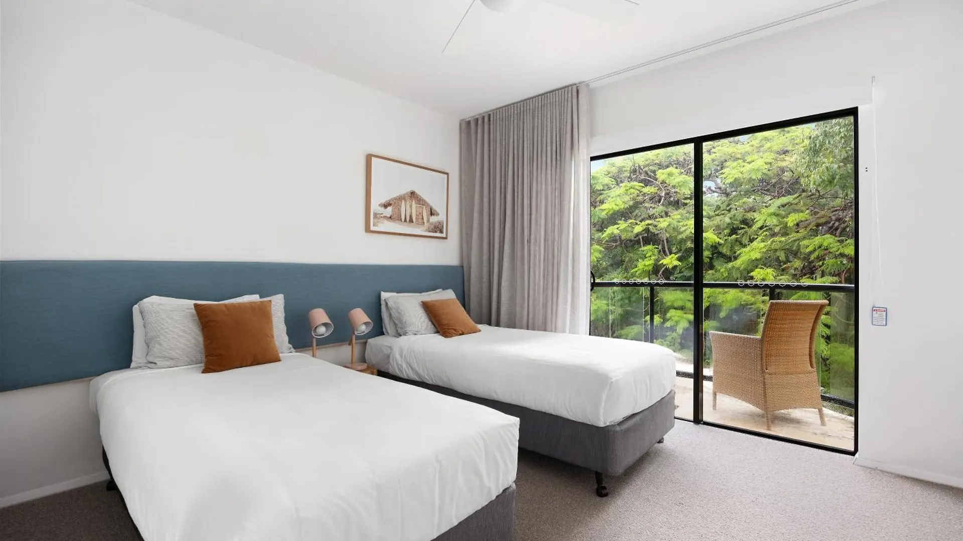 Holiday home Beach Luxury, Ocean Views & Pool Noosa Heads